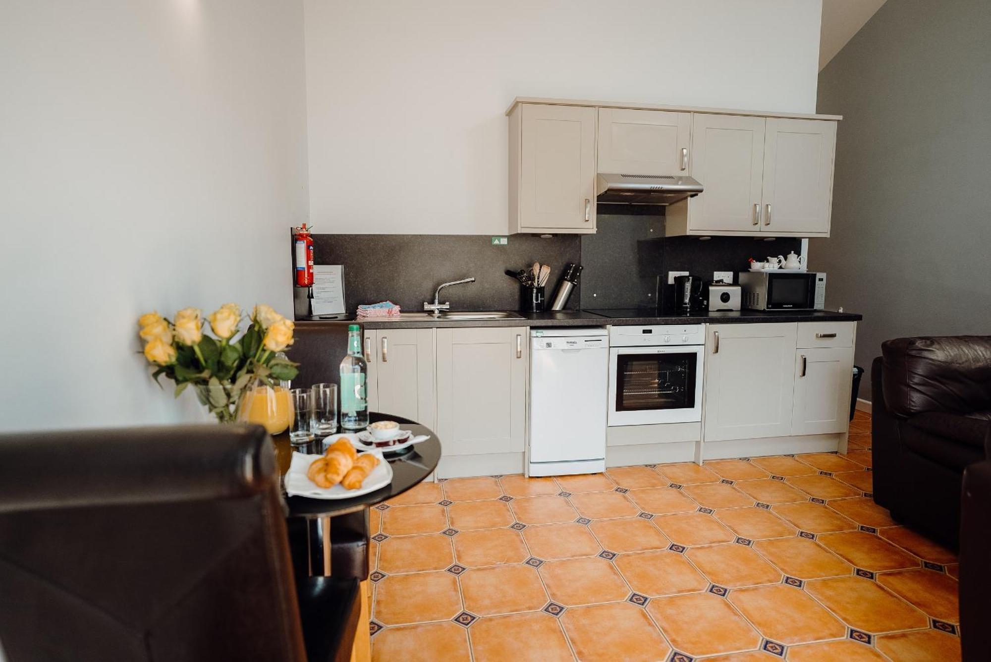 Celtic Haven Hotel Lydstep Екстериор снимка