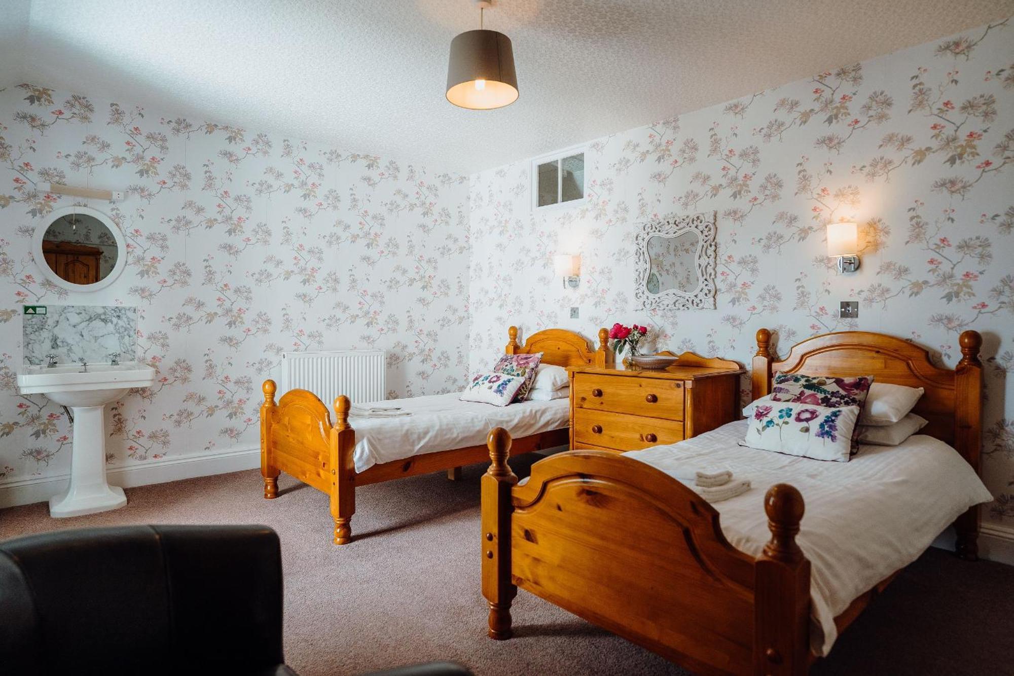 Celtic Haven Hotel Lydstep Екстериор снимка
