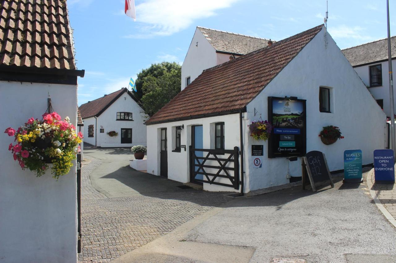 Celtic Haven Hotel Lydstep Екстериор снимка